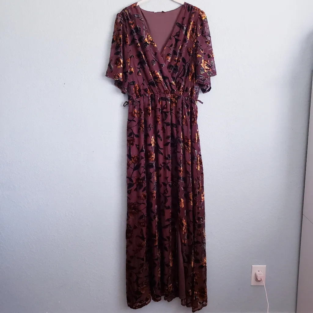 Baltic Born Uma Brown And Amber Floral Velvet Dress - Image 3