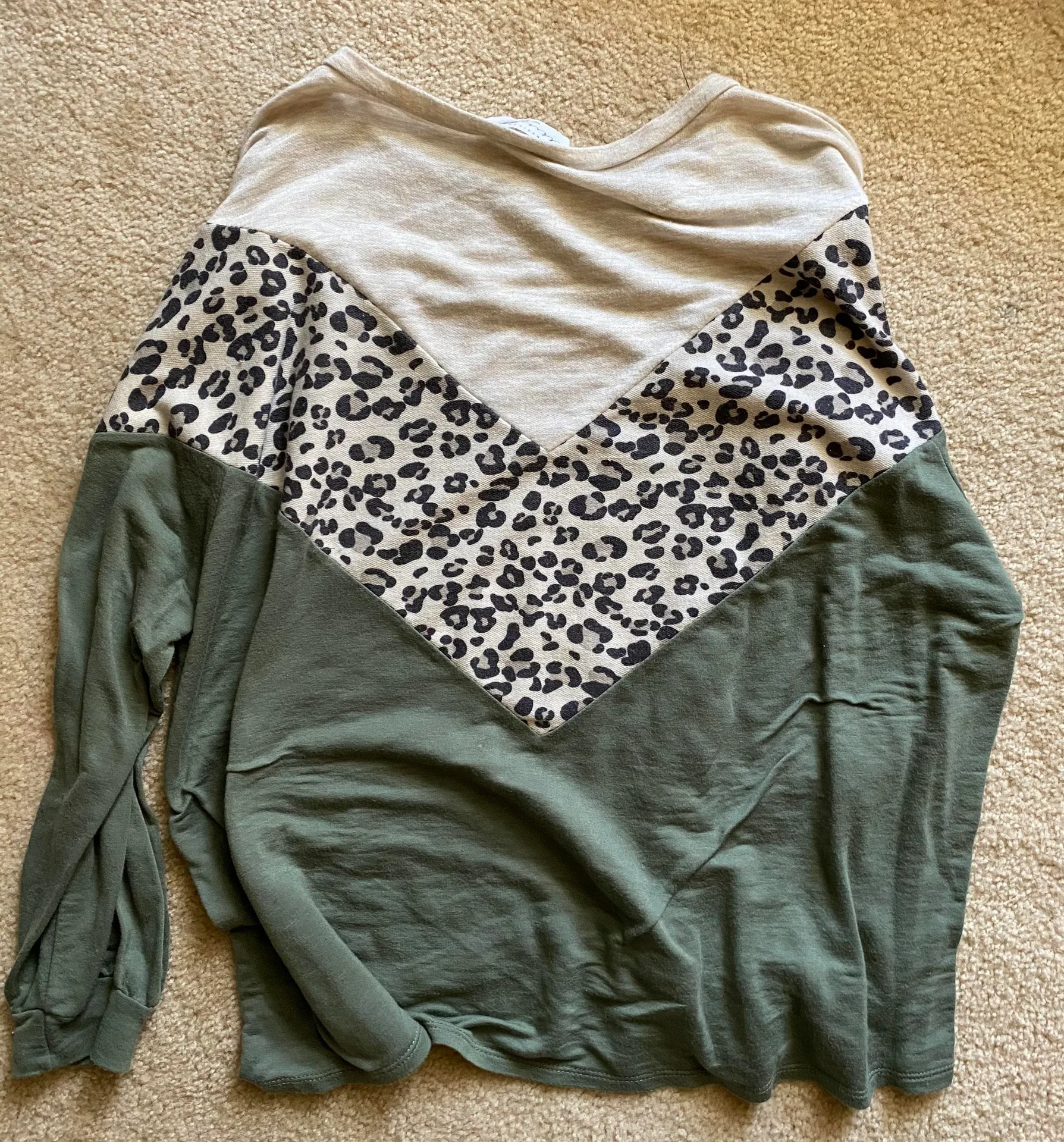 American Threads Top - Image 2