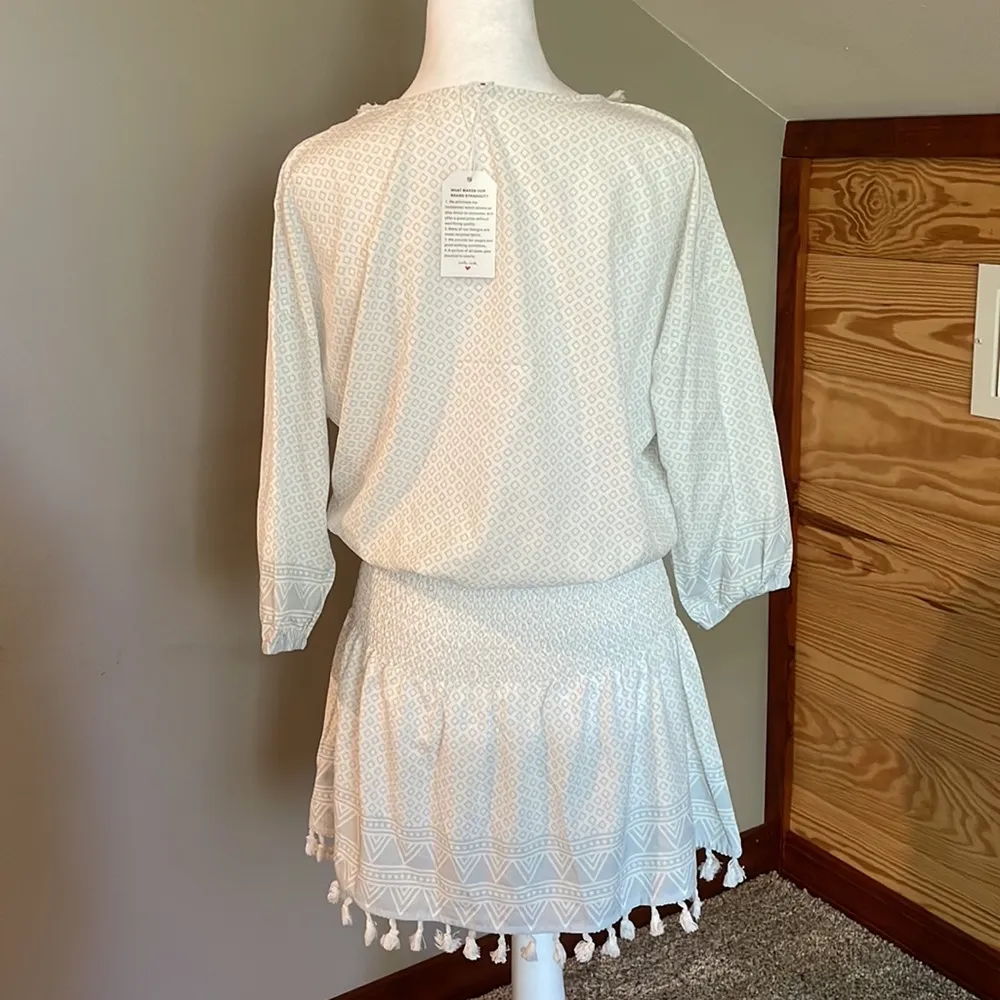 Alynniya Fringe Smocked V - Image 41