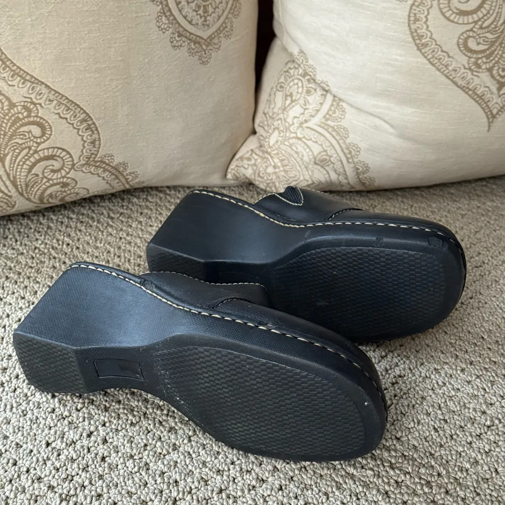 Brown’s Landing Black Pebble Leather Open Heel Clogs Mules Size 8 - Image 3