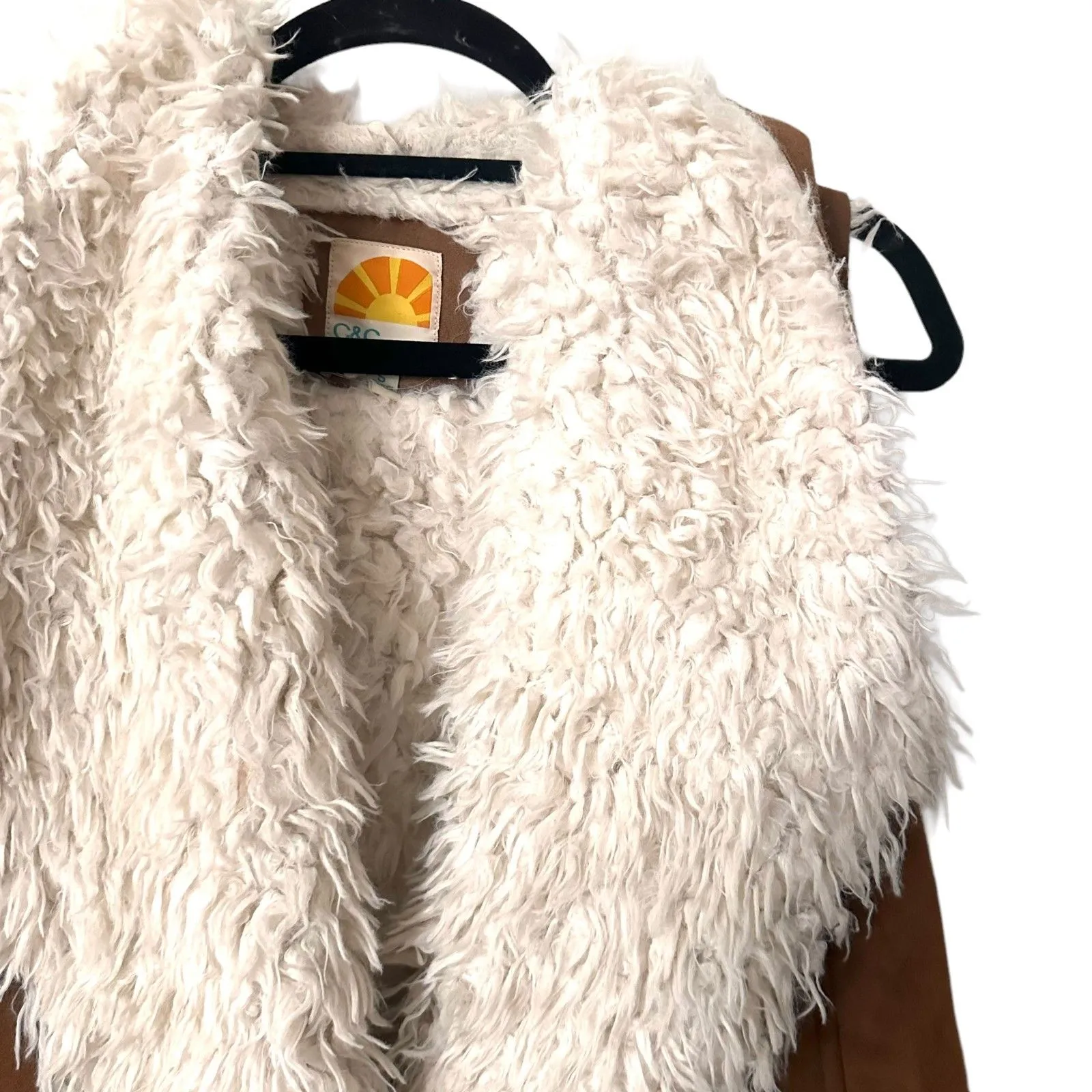 C&C California Faux Suede/Sherpa Vest‎ Sz Small - Image 2