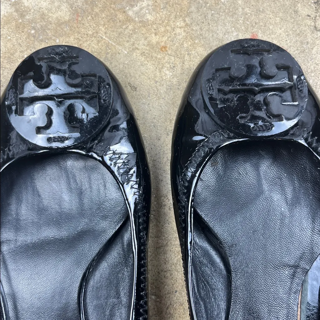 Tory Burch patent leather Black Ballet Flats  
Size: 5?(please read description) - Image 2