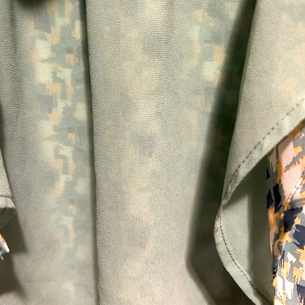 NWOT Large Miss Me Embellished Patchwork Top - Image 7