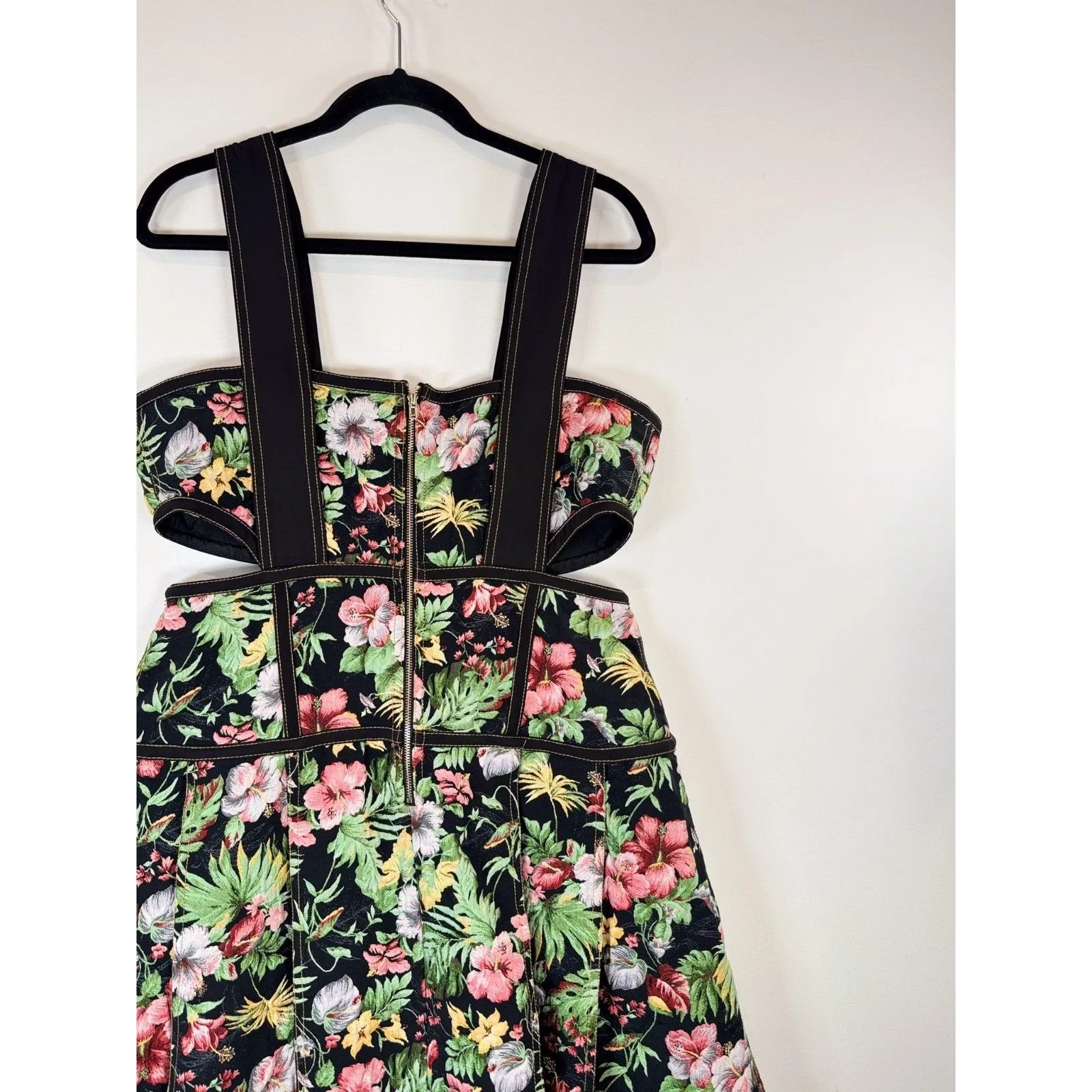NWT Gianni Bini Dress Black Alexie Corset Mini Floral Cutout Fit Flare Large - Image 8
