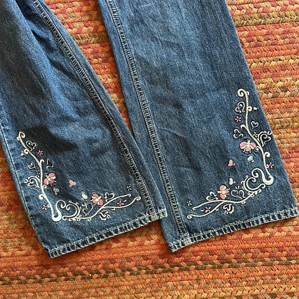 Y2K BUTTON FRONT LOW RISE BUTTERFLY JEANS Blue Size 28 - Image 5
