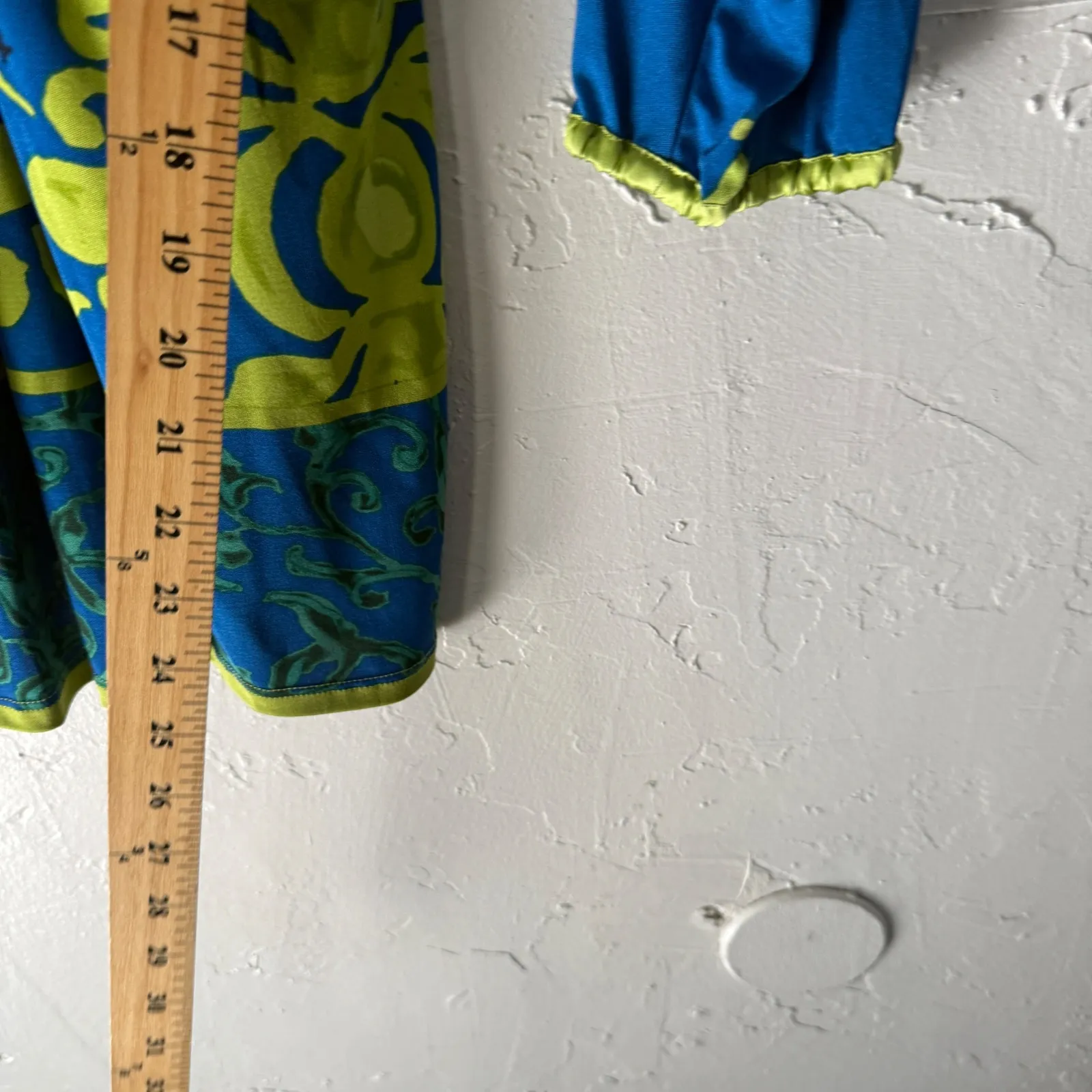 Hale Bob XS Tunic Top Blue Green Floral Long Sleeve V Neck Boho Chic Blouse SIlk - Image 4