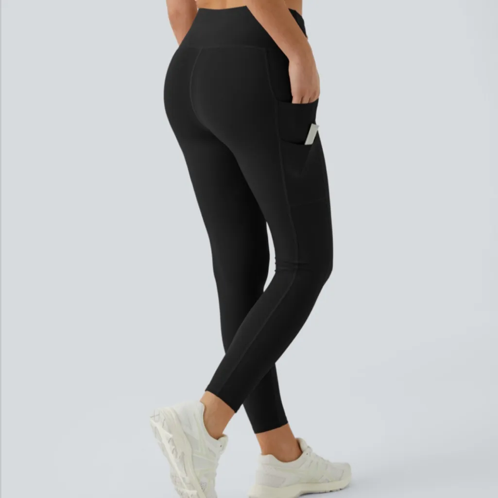 Halara SoftlyZero™ High Waisted Double Pockets Plain Leggings-UPF50+ in black. - Image 3