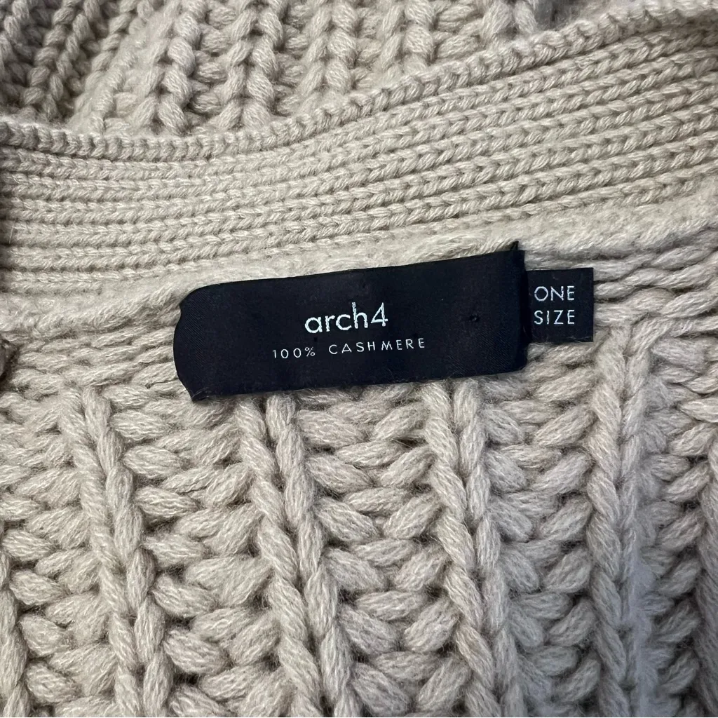 Arch4 Rotterdam Cashmere Cardigan Chunky Sweater Sz OS Gray - Image 8
