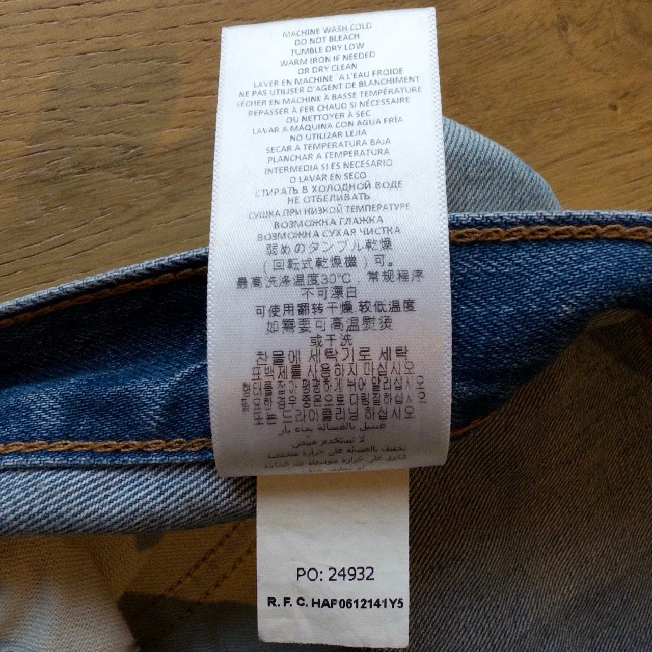 RE/DONE Mid Rise Kick Flare Jeans in Marea Light Wash Denim Size 28 - Image 10