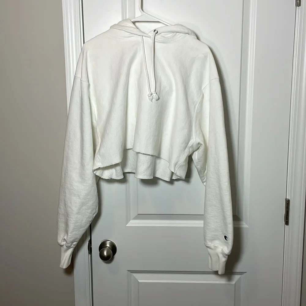 Champion Reverse Weave Oversized Cropped Hoodie, size XL - Image 3