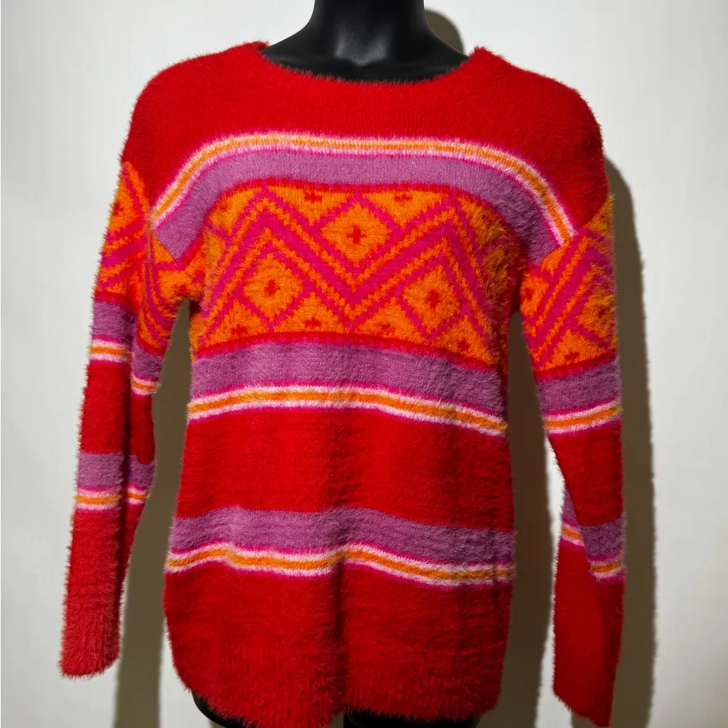 Holiday Lane Red Fuzzy Fair Isle Sweater – Soft Knit – Size M Size M - Image 9