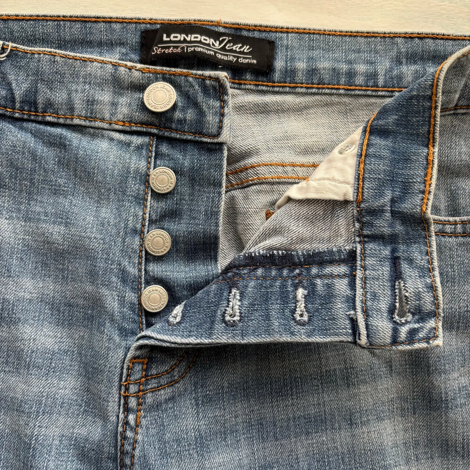 London Jean Light Wash Bootcut Jeans Size 10 - Image 10