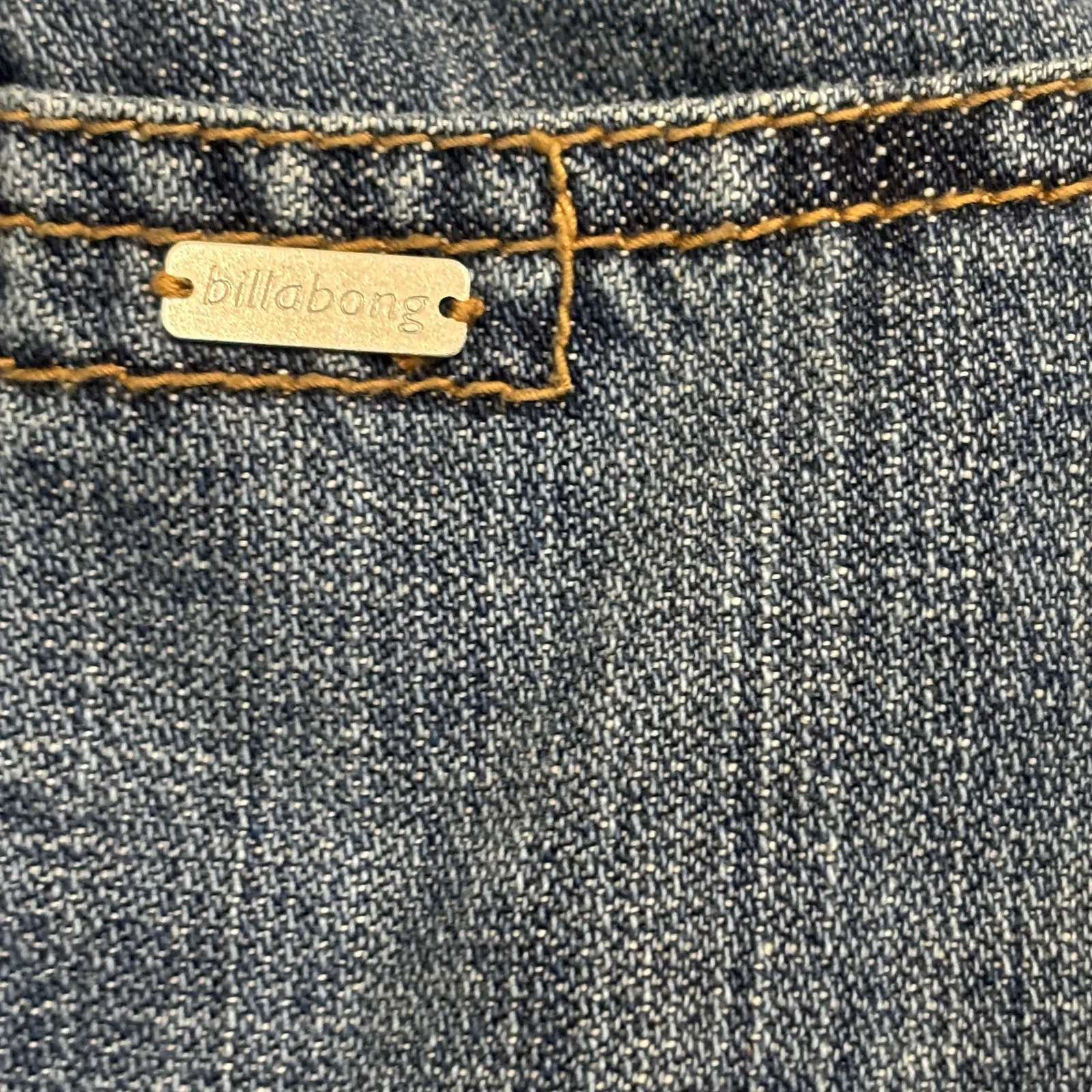 Billabong mini denim pleated skirt 9 - Image 4