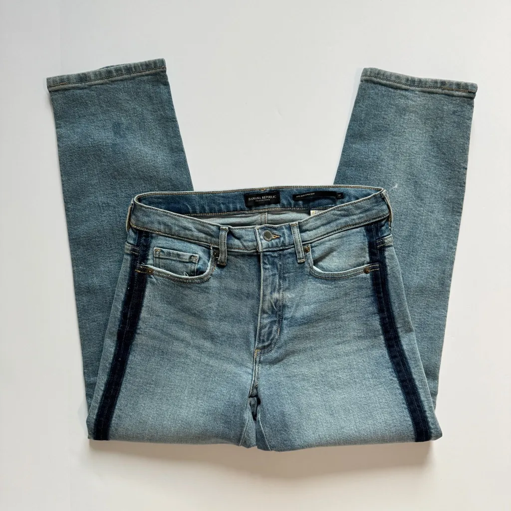 Banana Republic Mid-Rise Straight Blue Denim Jeans Size 27 NWOT - Image 3