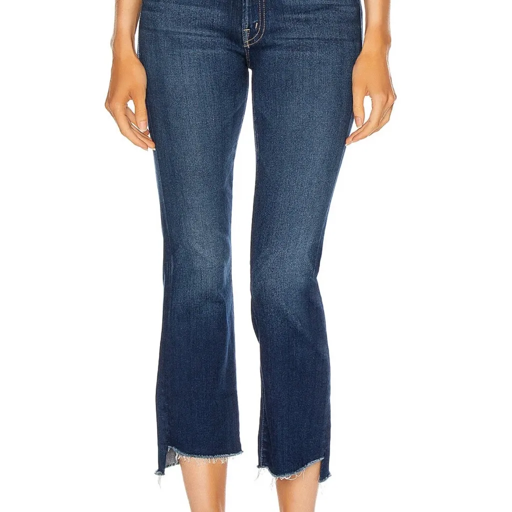 Mother Denim Insider Crop Step Fray, Home Movies Size 25 Blue - Image 2