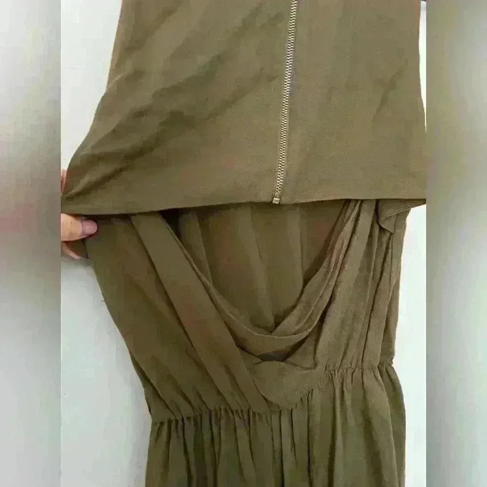 Alice + Olivia Green Romper Size 6 - Image 6