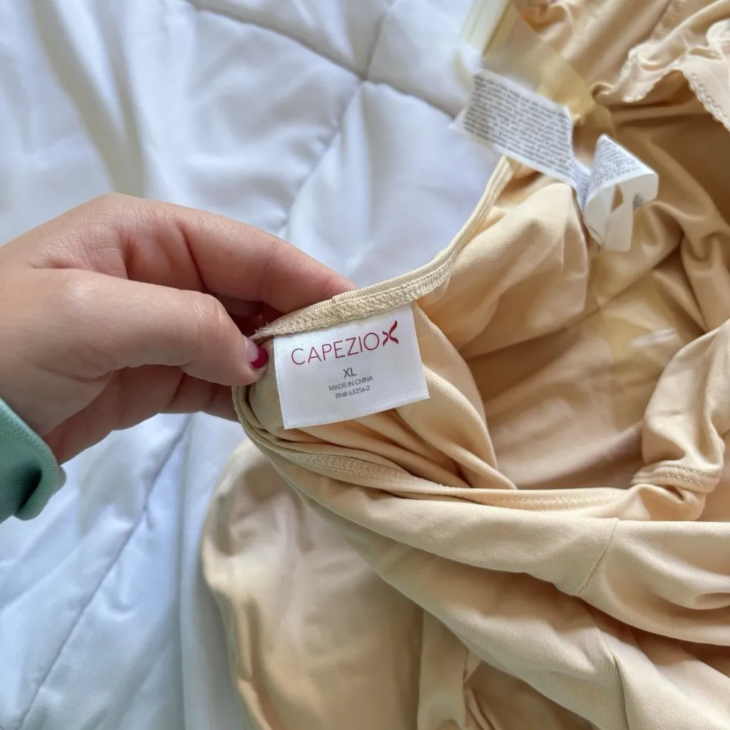 Capezio Beige One Piece Sleeveless Womens Size XL Leotard Dance Padded Tan - Image 7