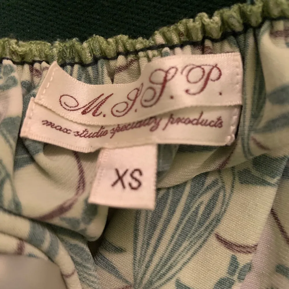 Green Spring Floral Halter Dress - Image 7