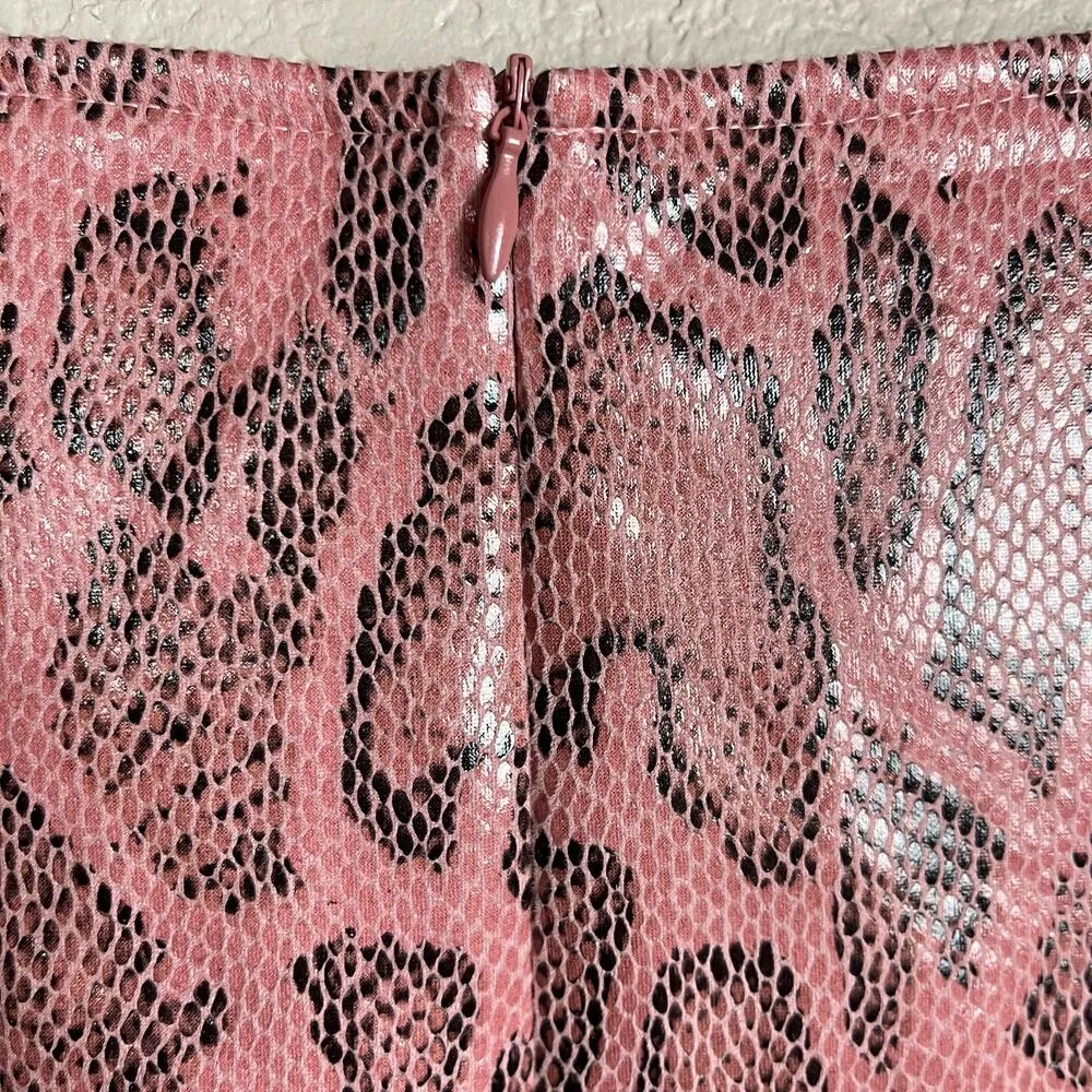 Motel Rocks WREN MINI SKIRT IN PU SNAKE PINK Size Small - Image 6