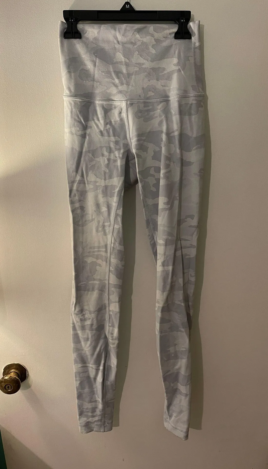 Lululemon White Camo Leggings - Image 3