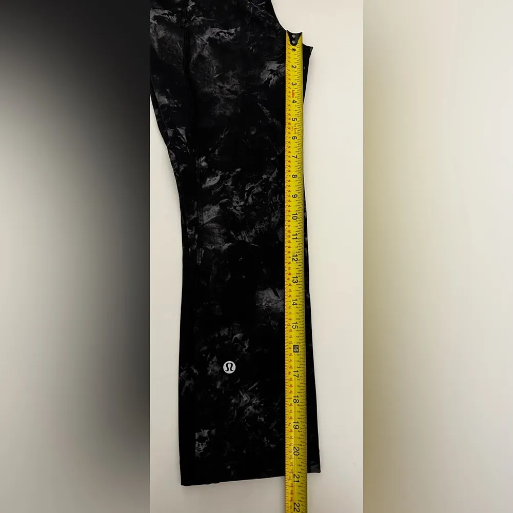 Lululemon Swift Speed High-Rise Crop 21" Aquila Black Multi Running Leggings 4 - Image 8