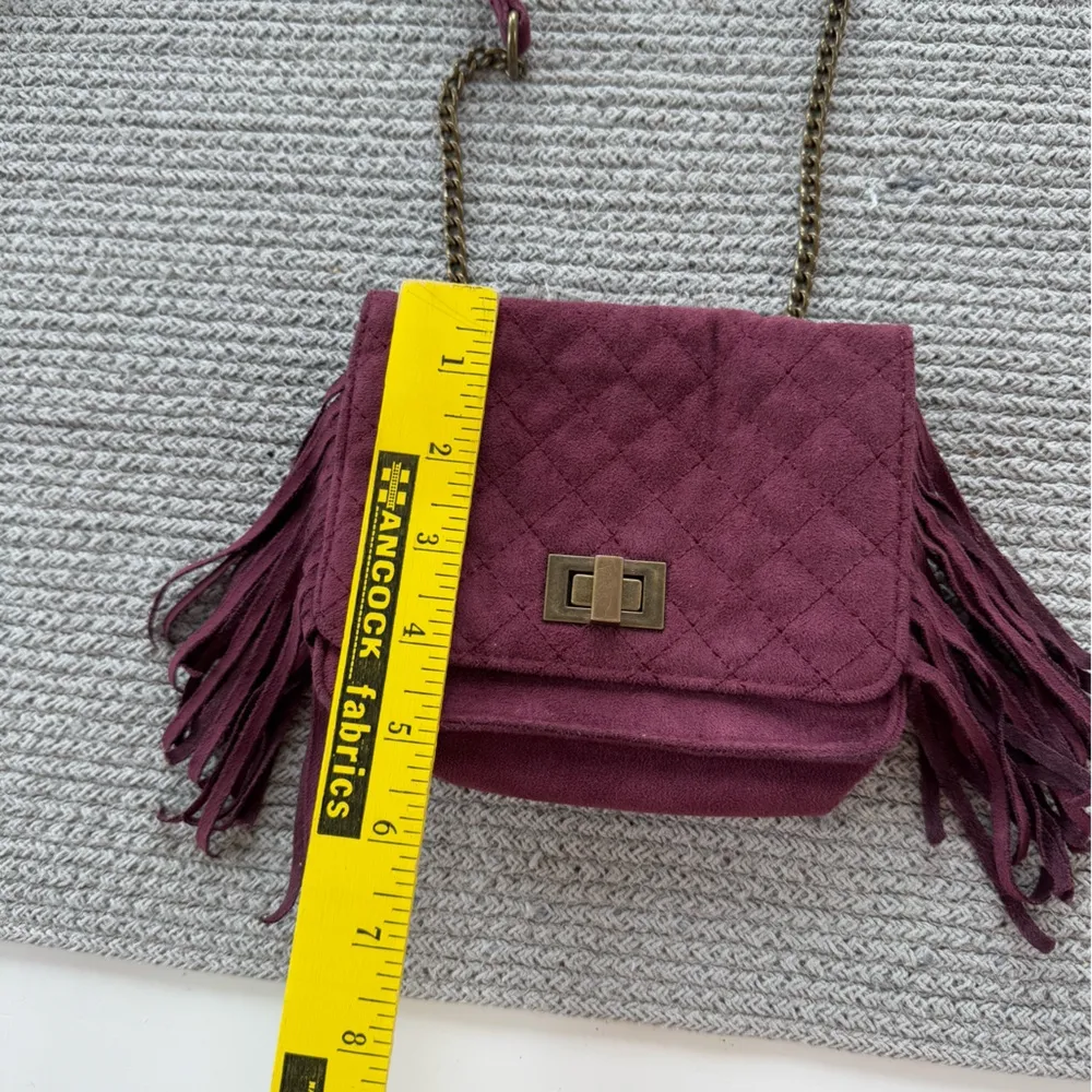 Art Class Burgundy Quilted Faux Suede Fringe Mini Bag Purse Crossbody - Image 8