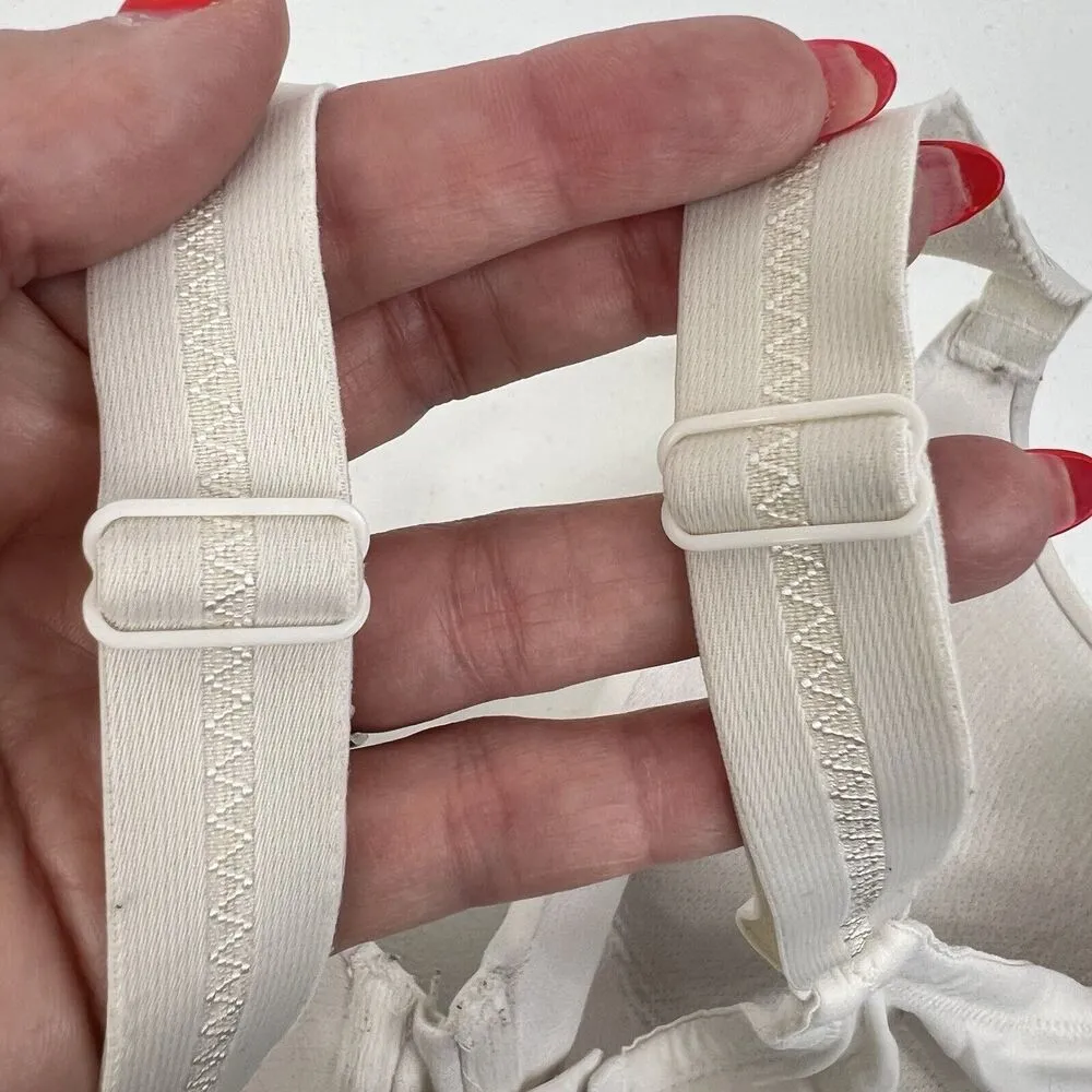 Vanity Fair Size 40D Body Fresh Bra Underwire Satin Padded Cup Adjustable 75393 - Image 6