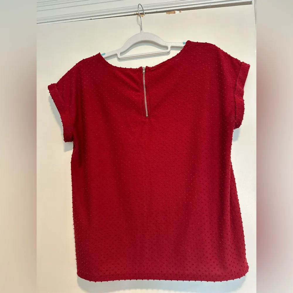 Rose & Olive Women’s Sz: L Red Cap Sleeve 3D Polka Dot Zip Back Loose Fit Top. - Image 12