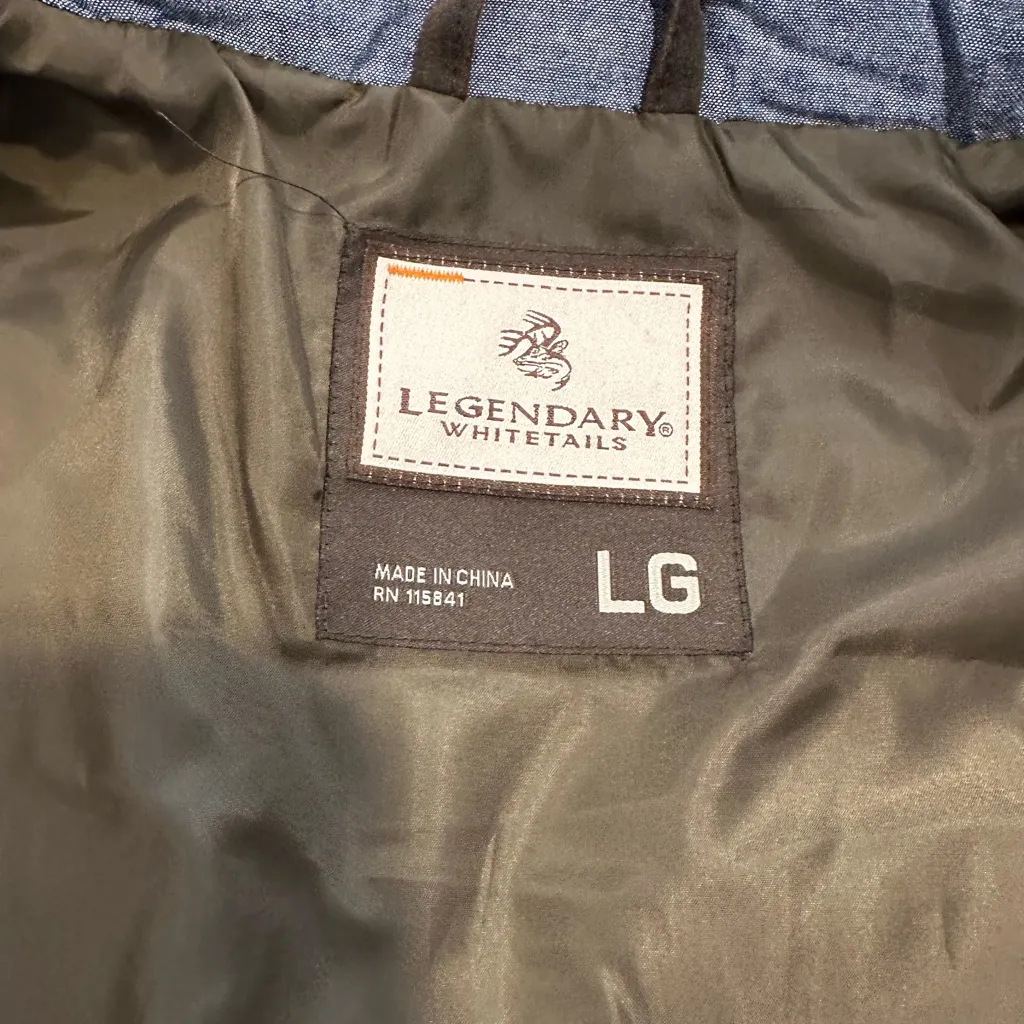 NWOT Legendary Whitetails Womens Sz:M Navy Blue Zip Up Toggle Button Puffer Vest Size M - Image 6