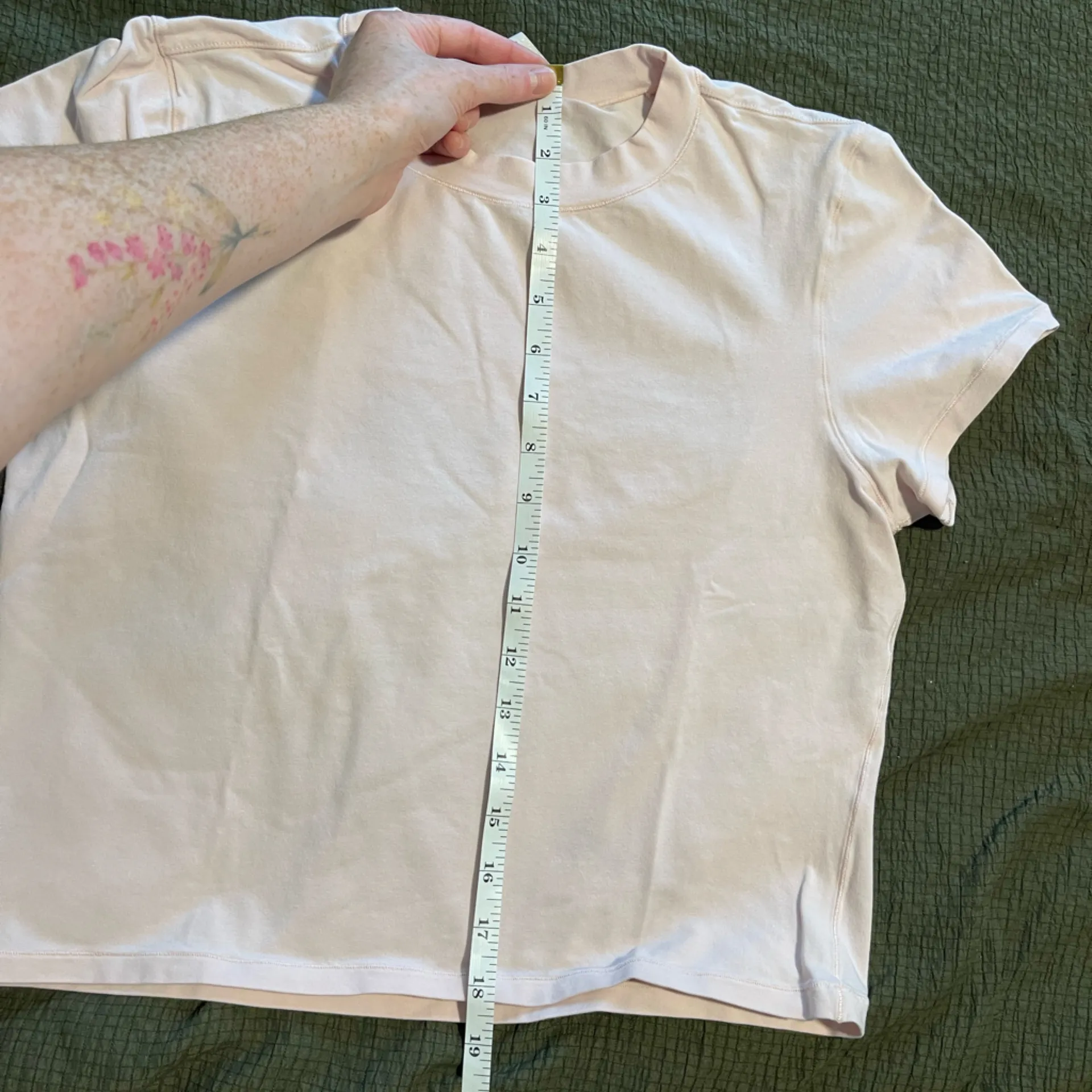 Yogalicious Light Pink Short Sleeve Top - Image 5