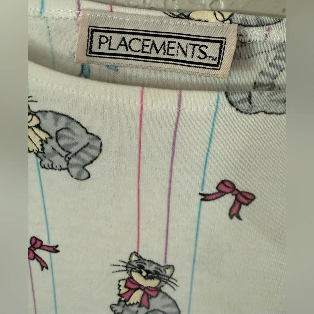 Womens 6 Medium COLORFUL CATS Comfy Beige Top Shirt Blouse Cat Fun Pink - Image 2