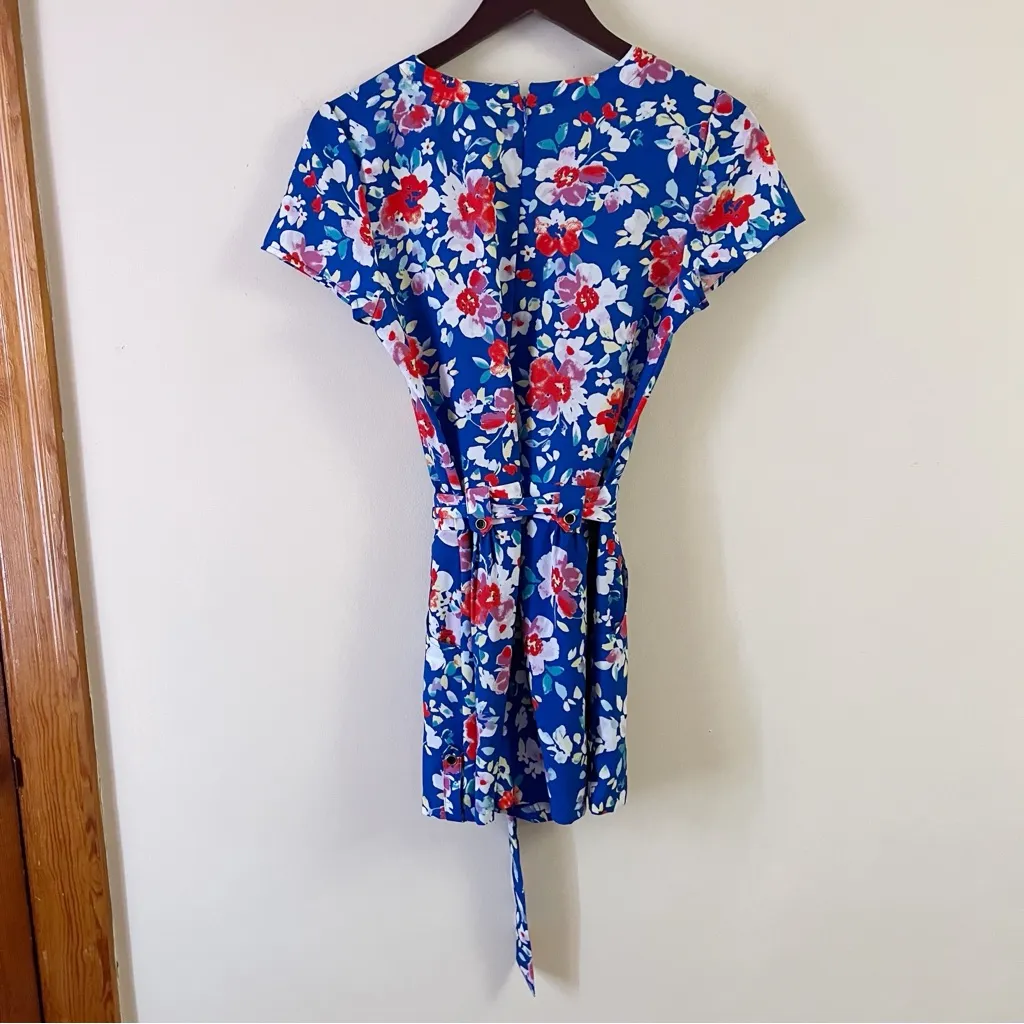 Yumi Kim Paradise Romper Blue Floral Size Small NEW Short Sleeves Tie Waist - Image 10