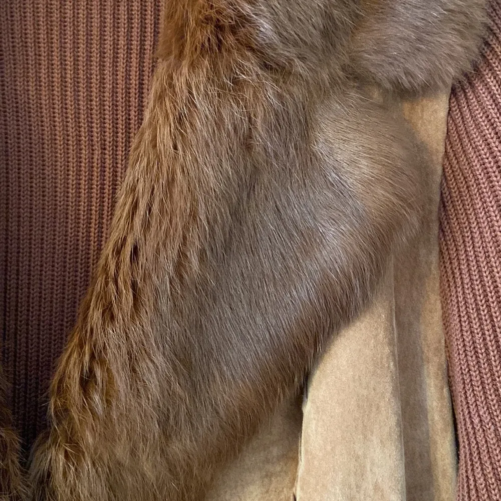 NYGARD  Beautiful Leather and Dyed Rabbit Jacket size M 10-12 - Image 5