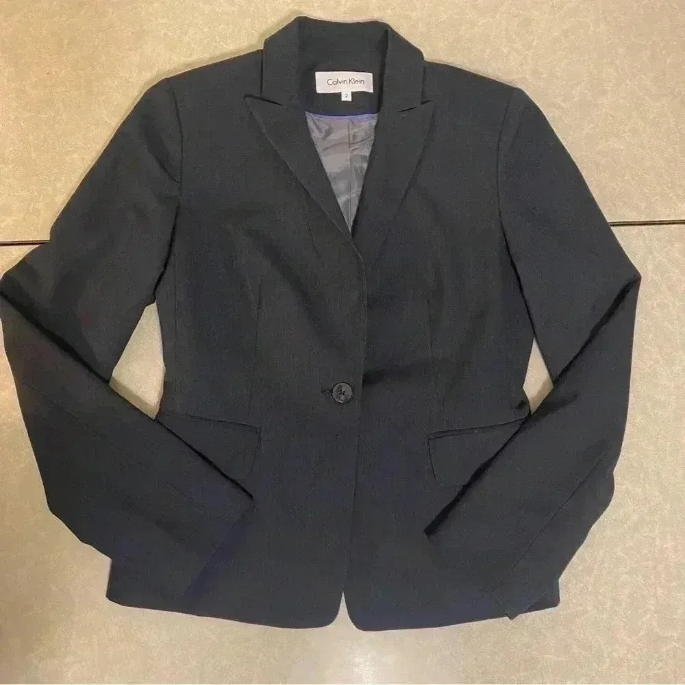 Calvin Klein Navy Blue Short‎ Singe Button Blazer Jacket size 2 - Image 4