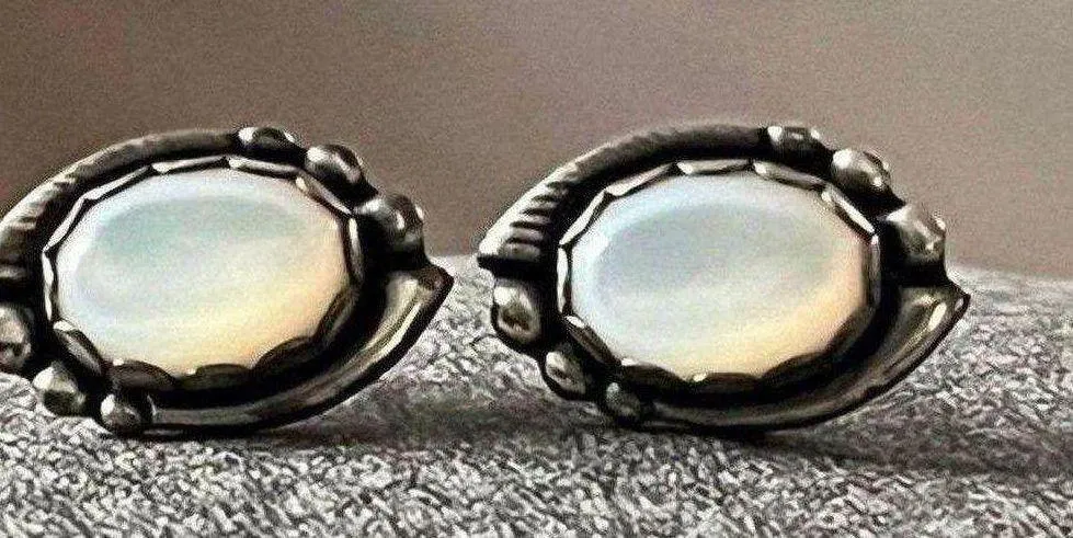 Vintage 925 Genuine moonstone Earrings  - Image 5