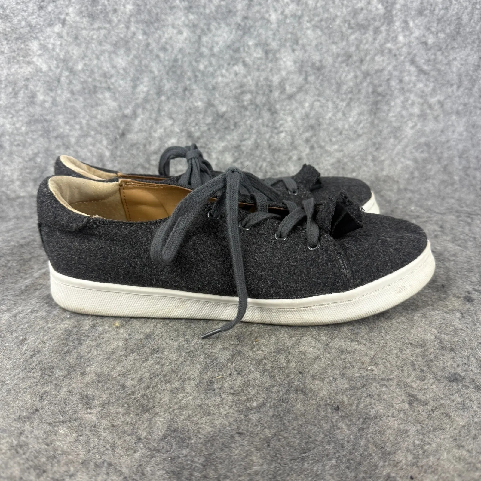 Franco Sarto Shoes‎ 9 Stephanie Casual Sneakers Gray Round Toe Ruffle Lace Up - Image 2