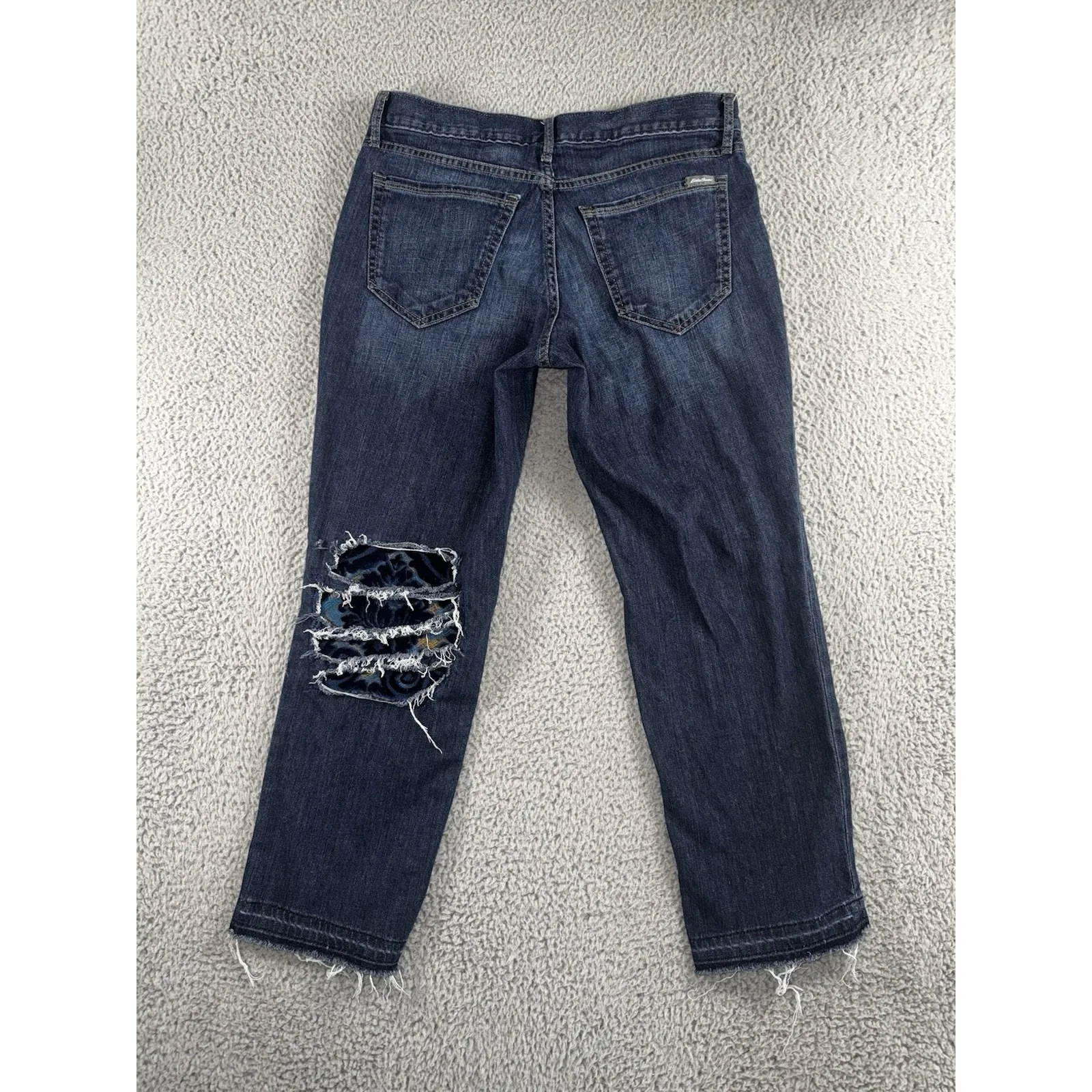 Eddie Bauer Crop Boyfriend Jeans Women‎ 8 Floral Embroidered Patchwork Denim - Image 2