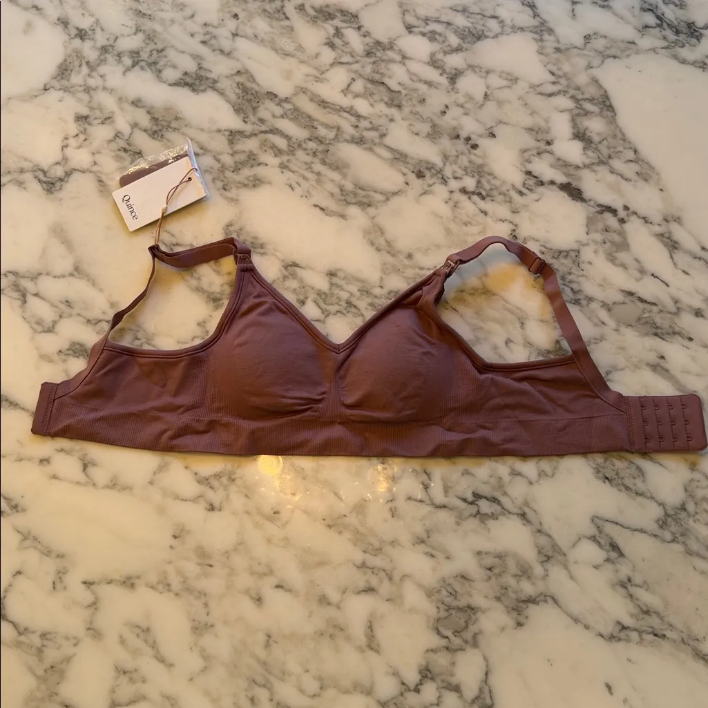 NWT Quince Seamless Nursing Bra Plum Twilight Sz S - Image 4