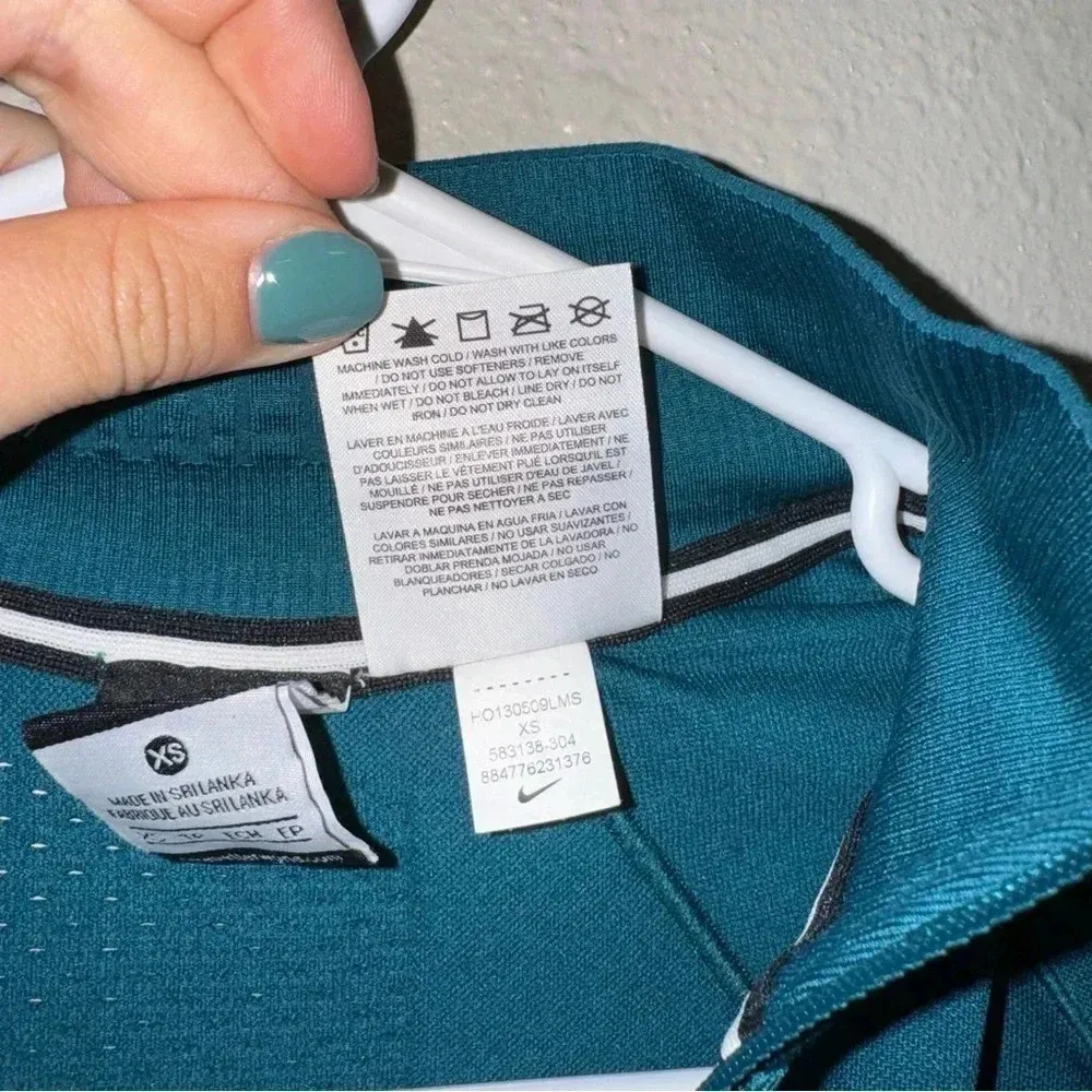 Nike Longsleeve Running Compression Half Zip XS - Image 7