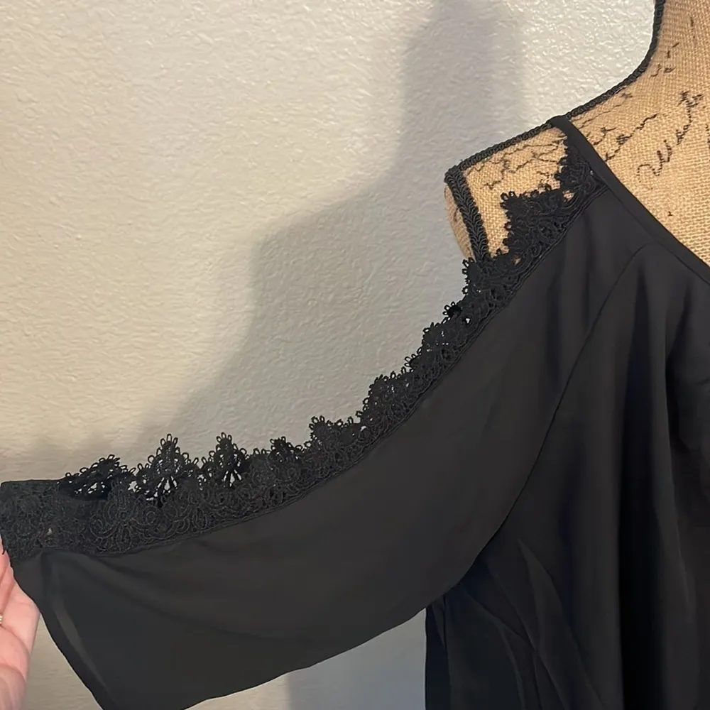 Shein very elegant cold shoulder black blouse - Image 4