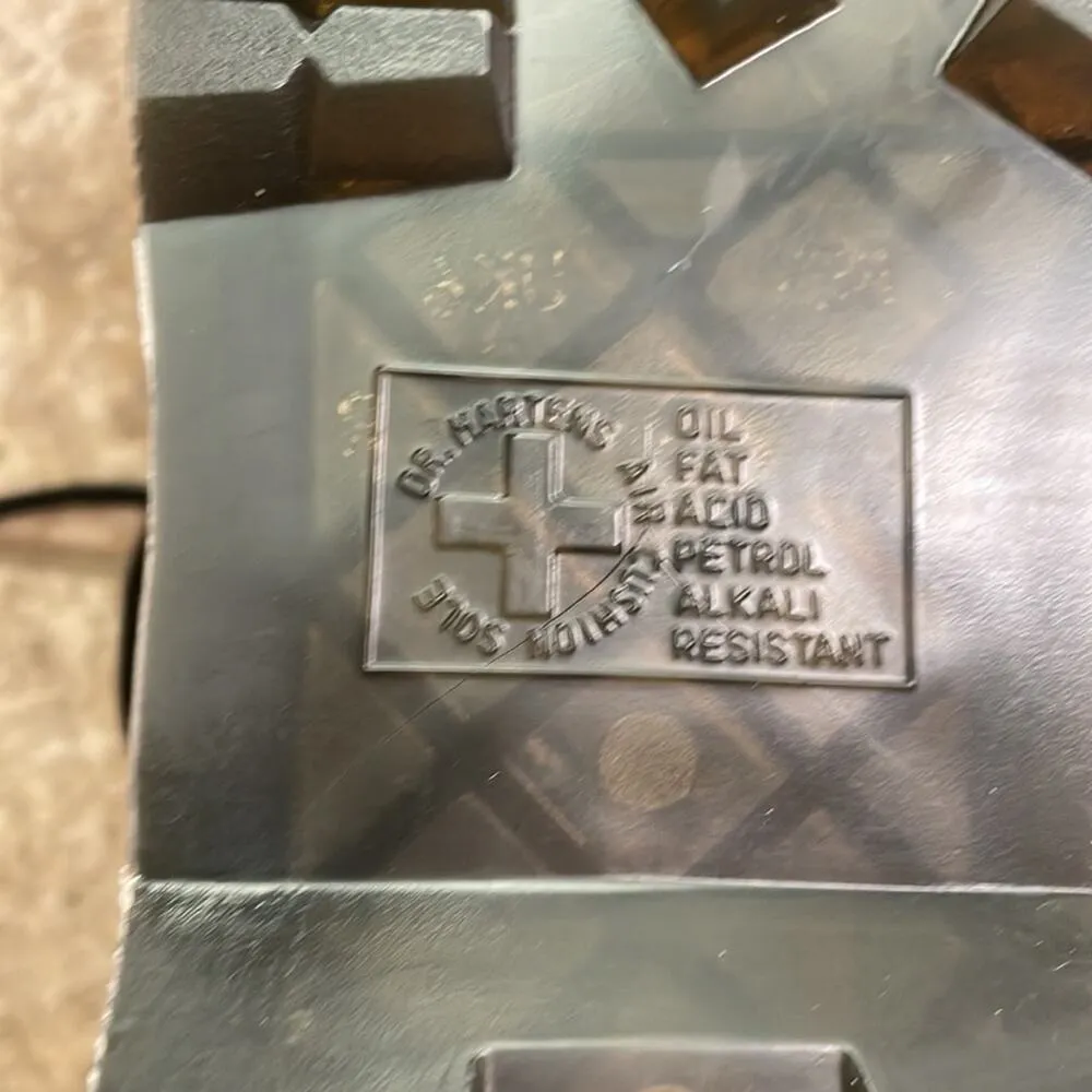 Dr. Martens 1460 Pascal Max Optical White Pisa Leather Platform Boots - Image 13