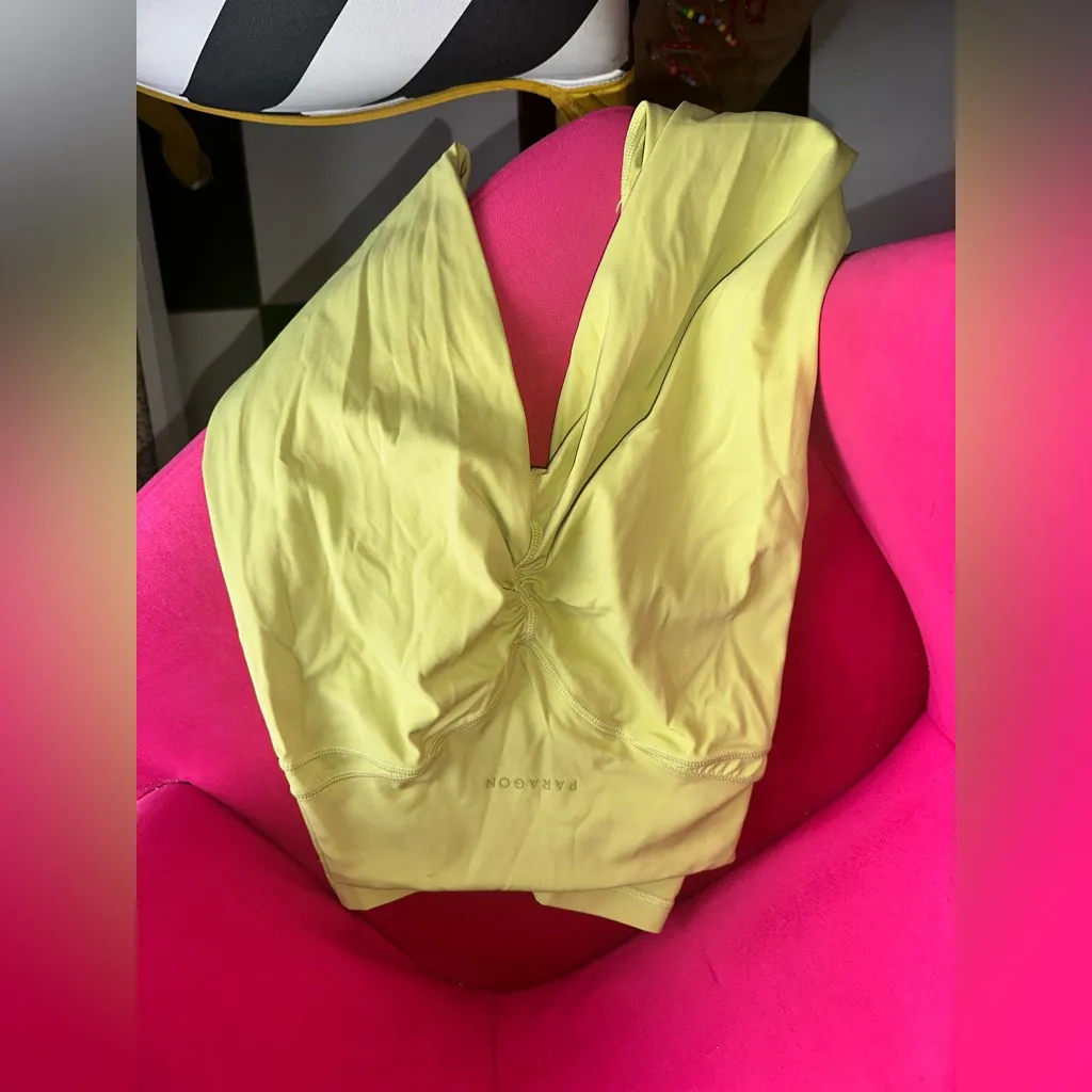 NWOT RecStretch™ Levitate Sculptseam® Plus Legging In Lemon Lime $88 MSRP - Image 9