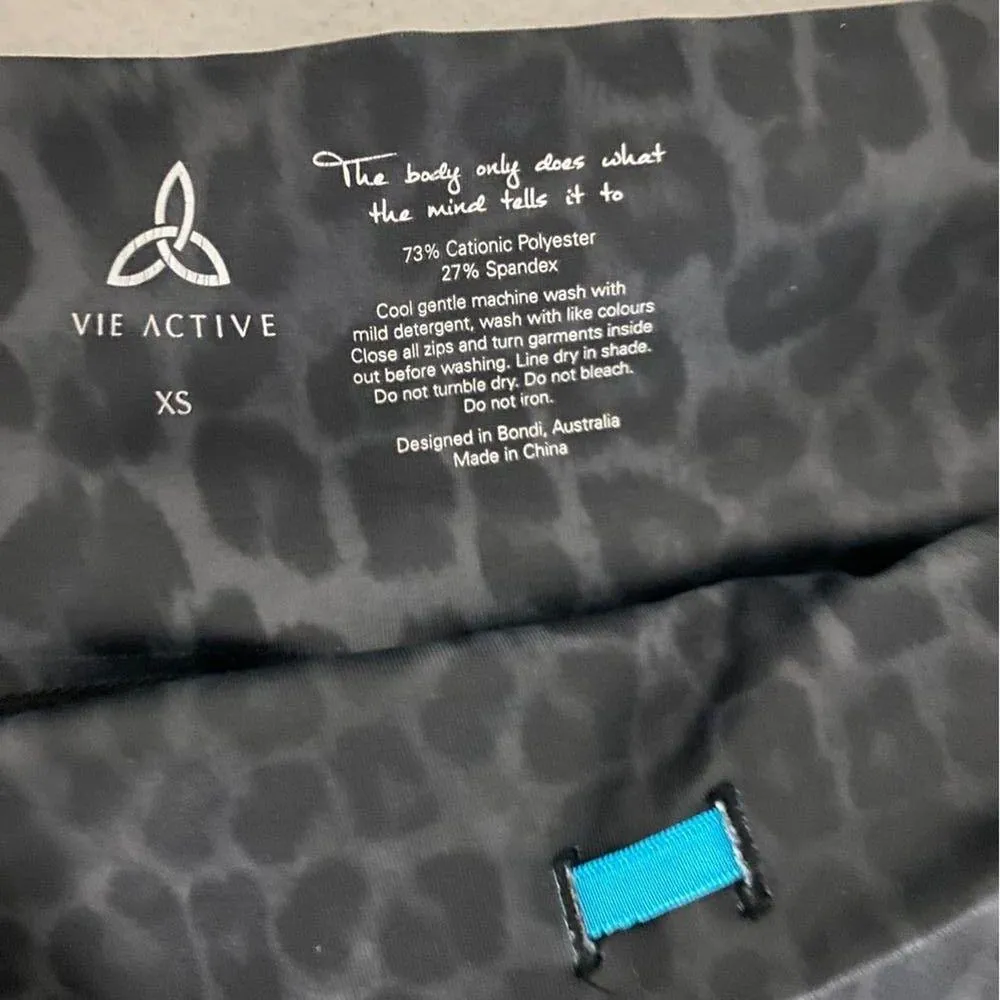 Vie Active Black Gray Leopard Animal Print Full - Image 7