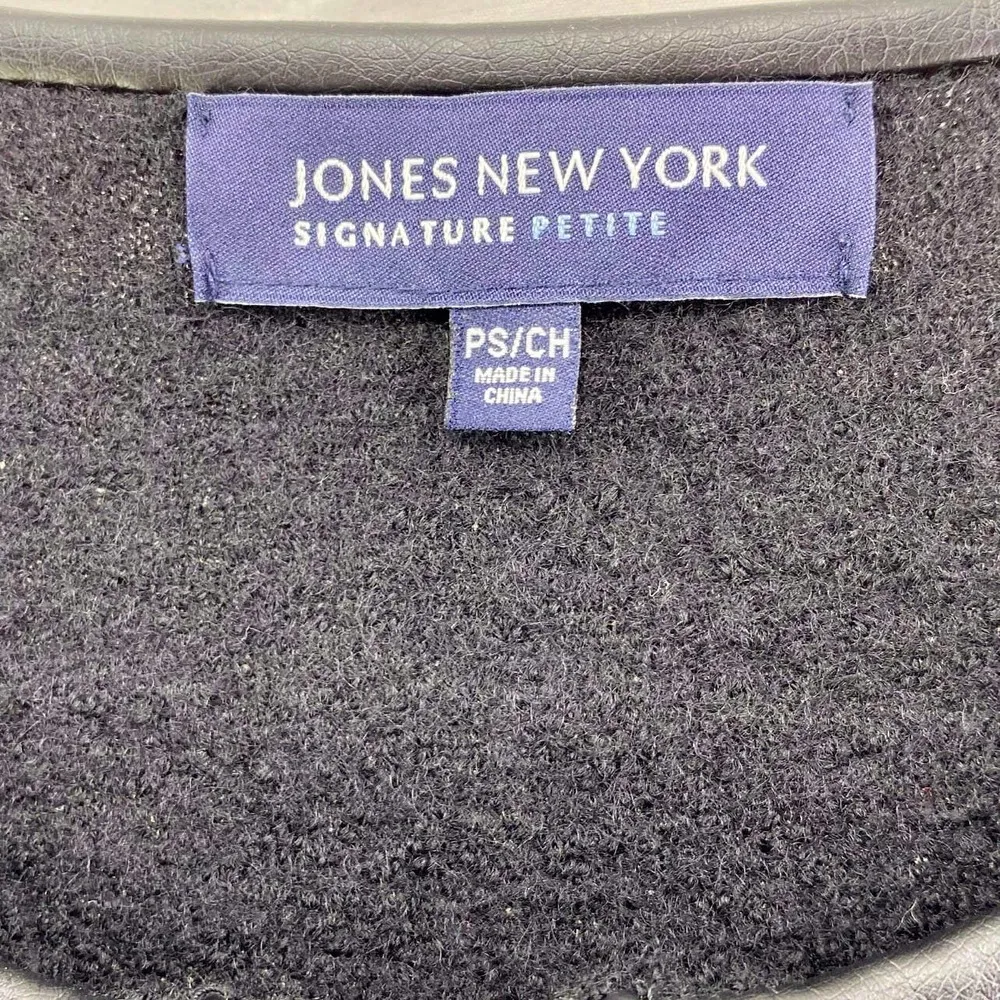 JONES NEW YORK Black with Gold Accents Petite Zip Up Jacket - Image 23