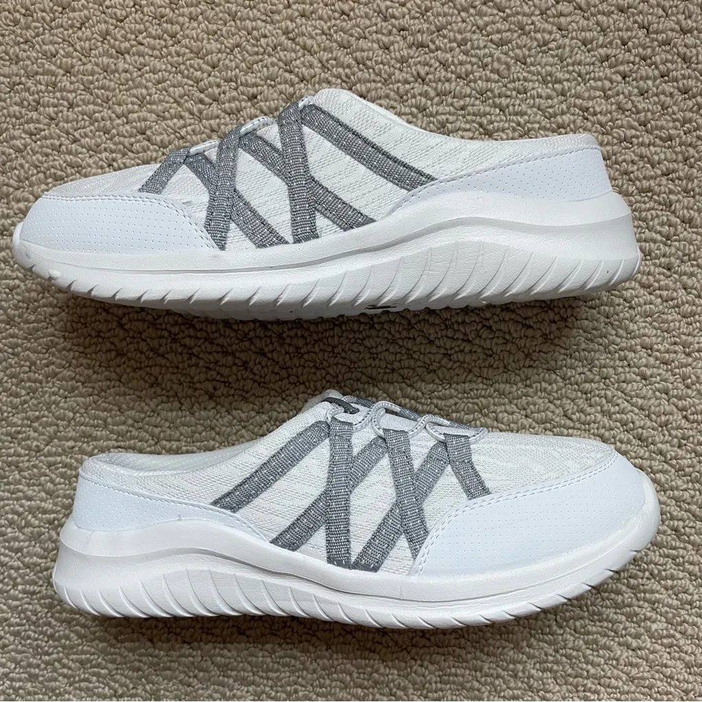 TanSmith White Plush Foam Slip On Sneaker Lofty Clog Slide Size 9 - Image 4