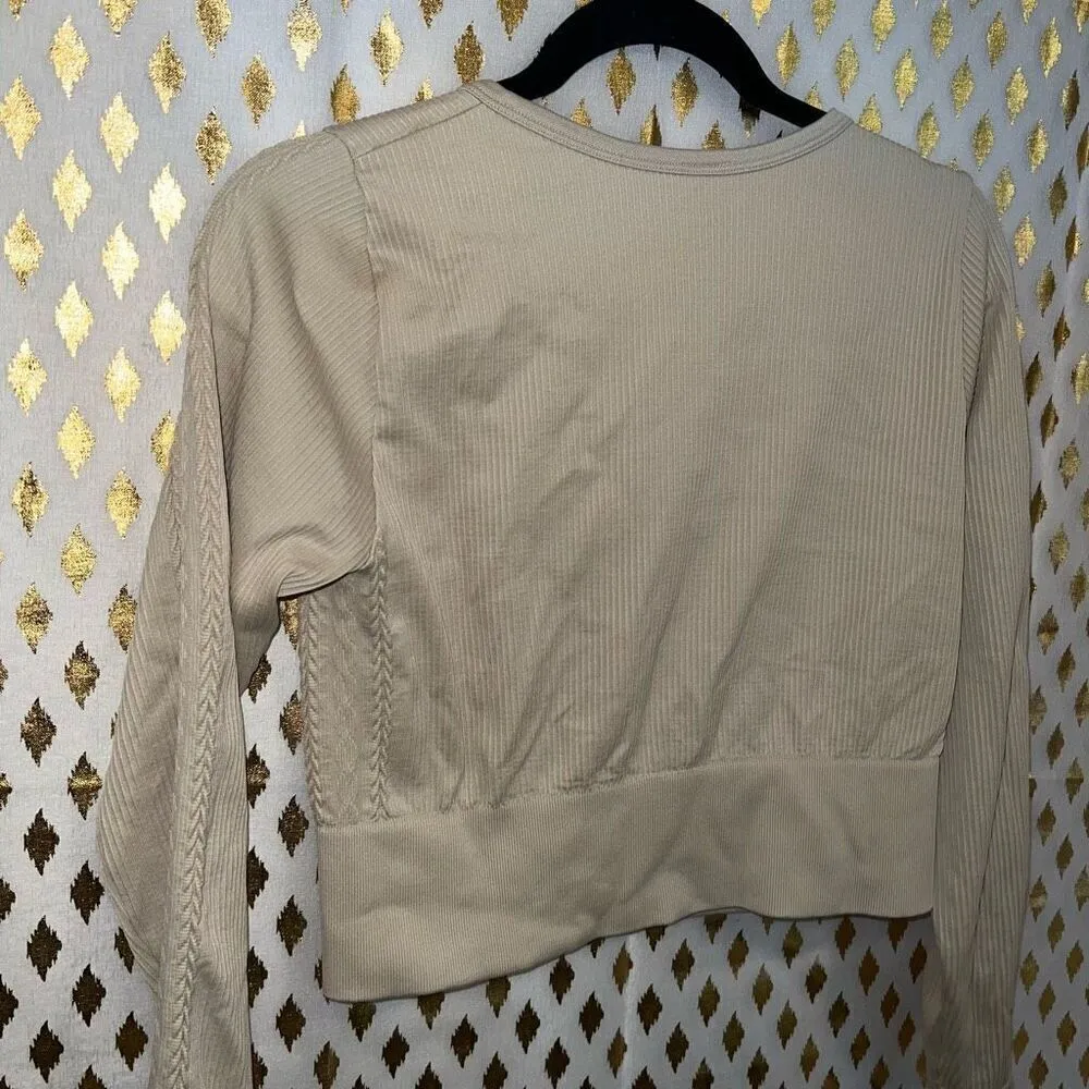 OFFLINE By Aerie Seamless Cable Square Neck long sleeve T-Shirt crop top OAT bei - Image 5