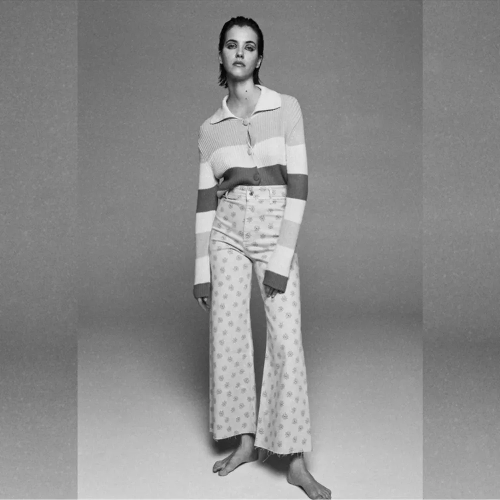 ZARA The Marine Daisy Floral Light Blue Straight Jeans Size 2 - Image 8