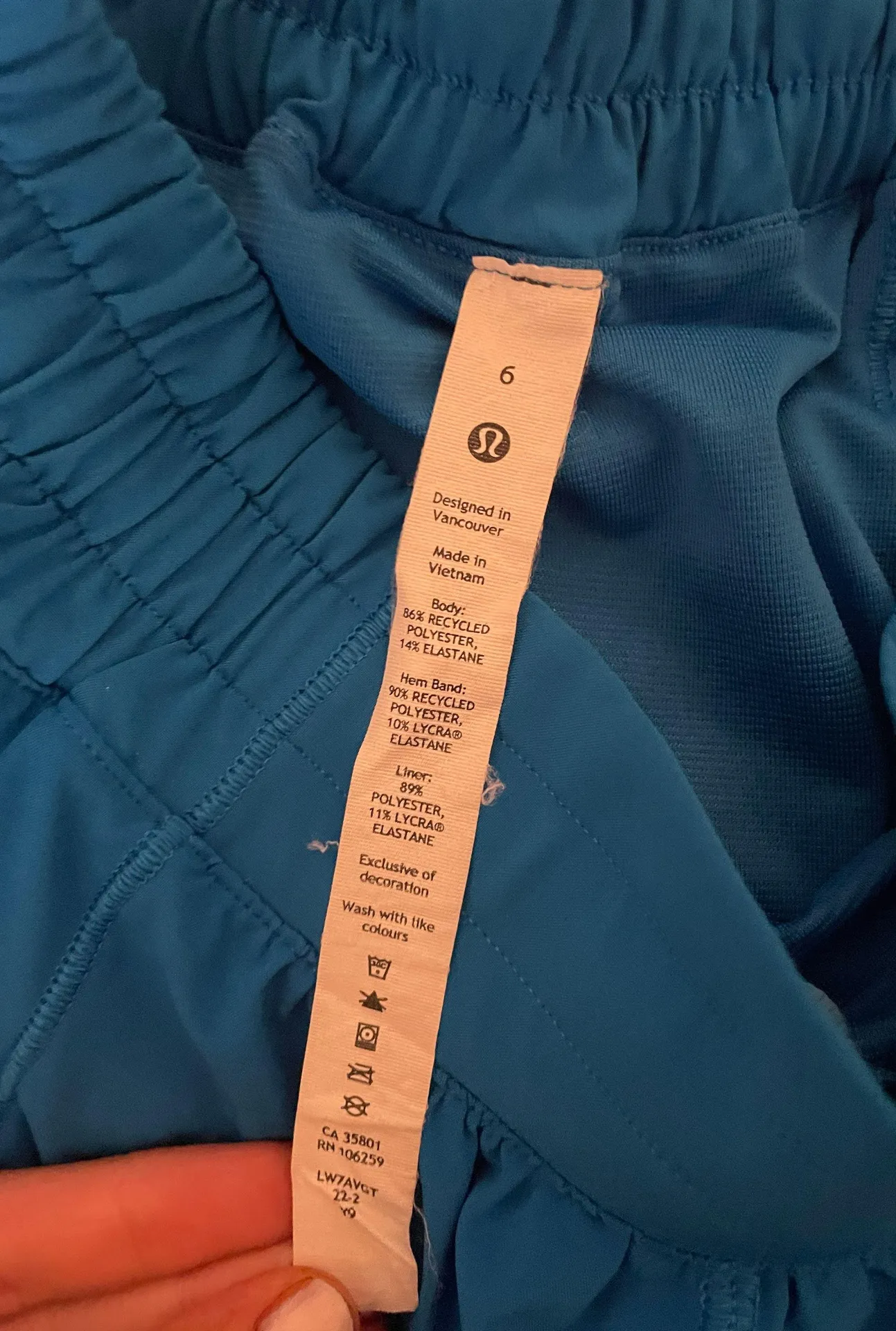 Lululemon Hotty Hot Shorts - Image 4