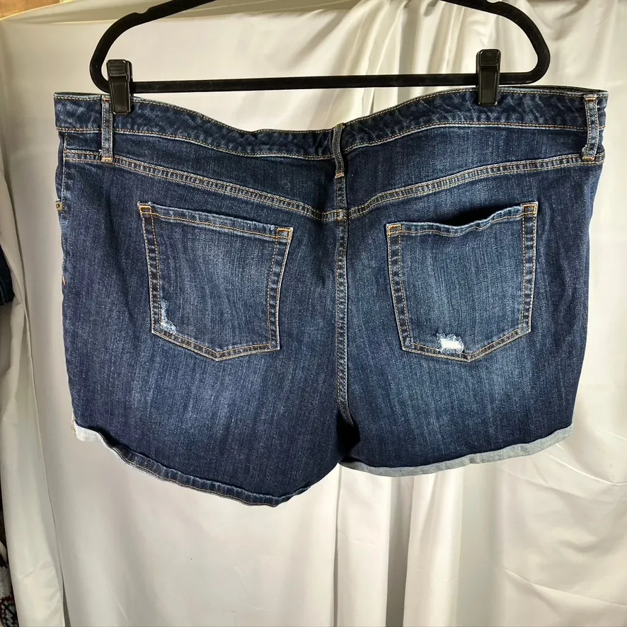 Ava‎ & Viv 24W Dark Wash Mid Rise Midi Short Denim Cuffed Distressed Plus Size Blue - Image 2