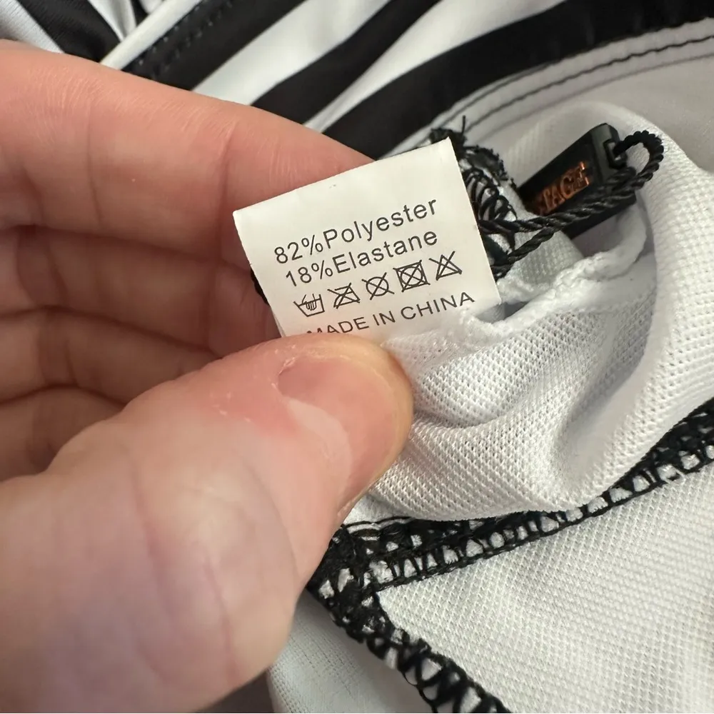 Boutique Retro Stage Black And White Stripe Bikini Size XL - Image 6